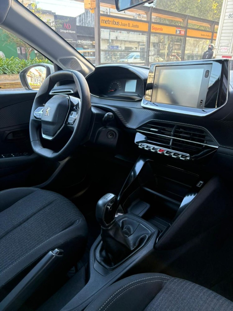 Peugeot 208 Like Pack — foto 15